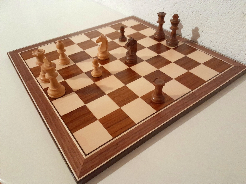 schachbrett in ahorn_teak